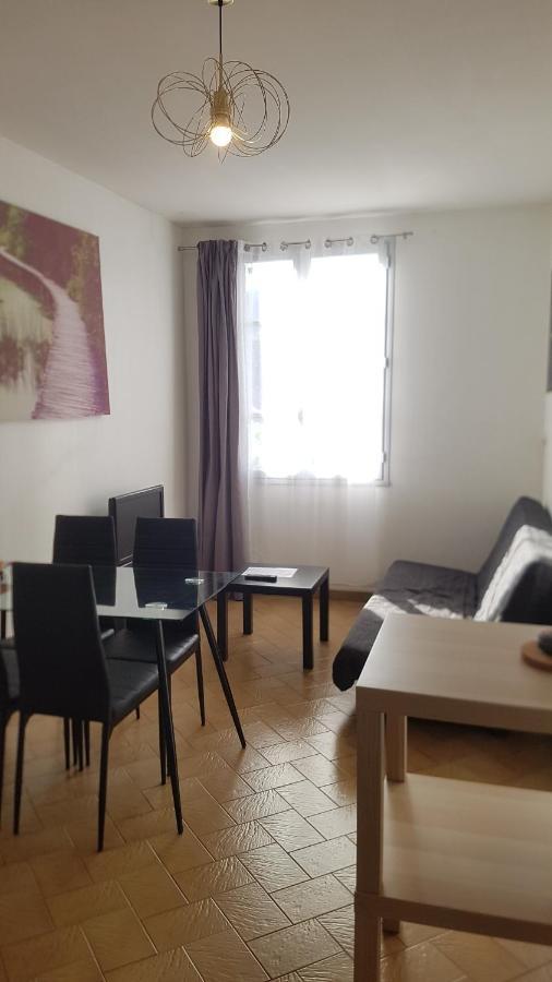 Appartements Coeur De Village Saint-Jean-du-Bruel Ngoại thất bức ảnh