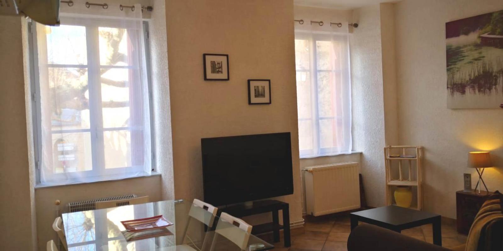 Appartements Coeur De Village Saint-Jean-du-Bruel Phòng bức ảnh