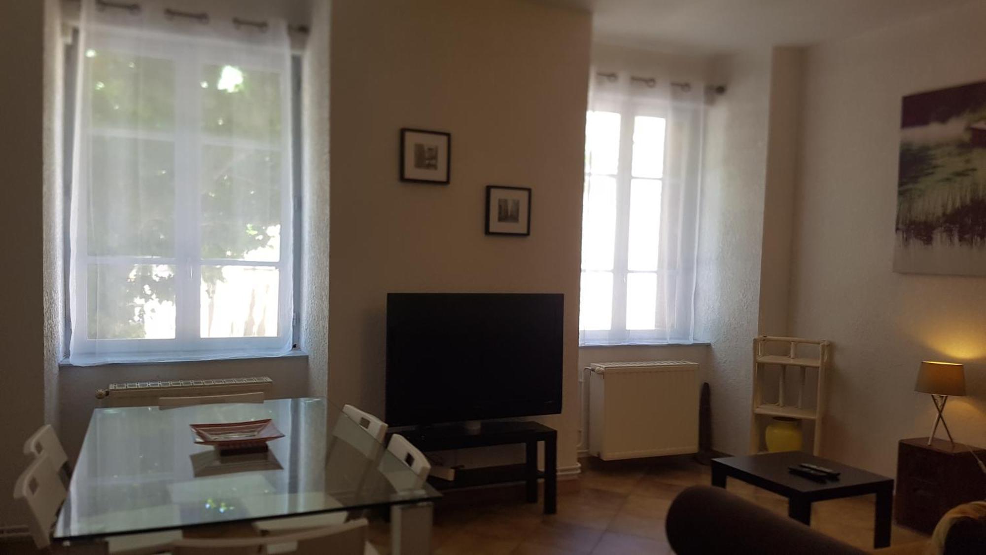 Appartements Coeur De Village Saint-Jean-du-Bruel Phòng bức ảnh