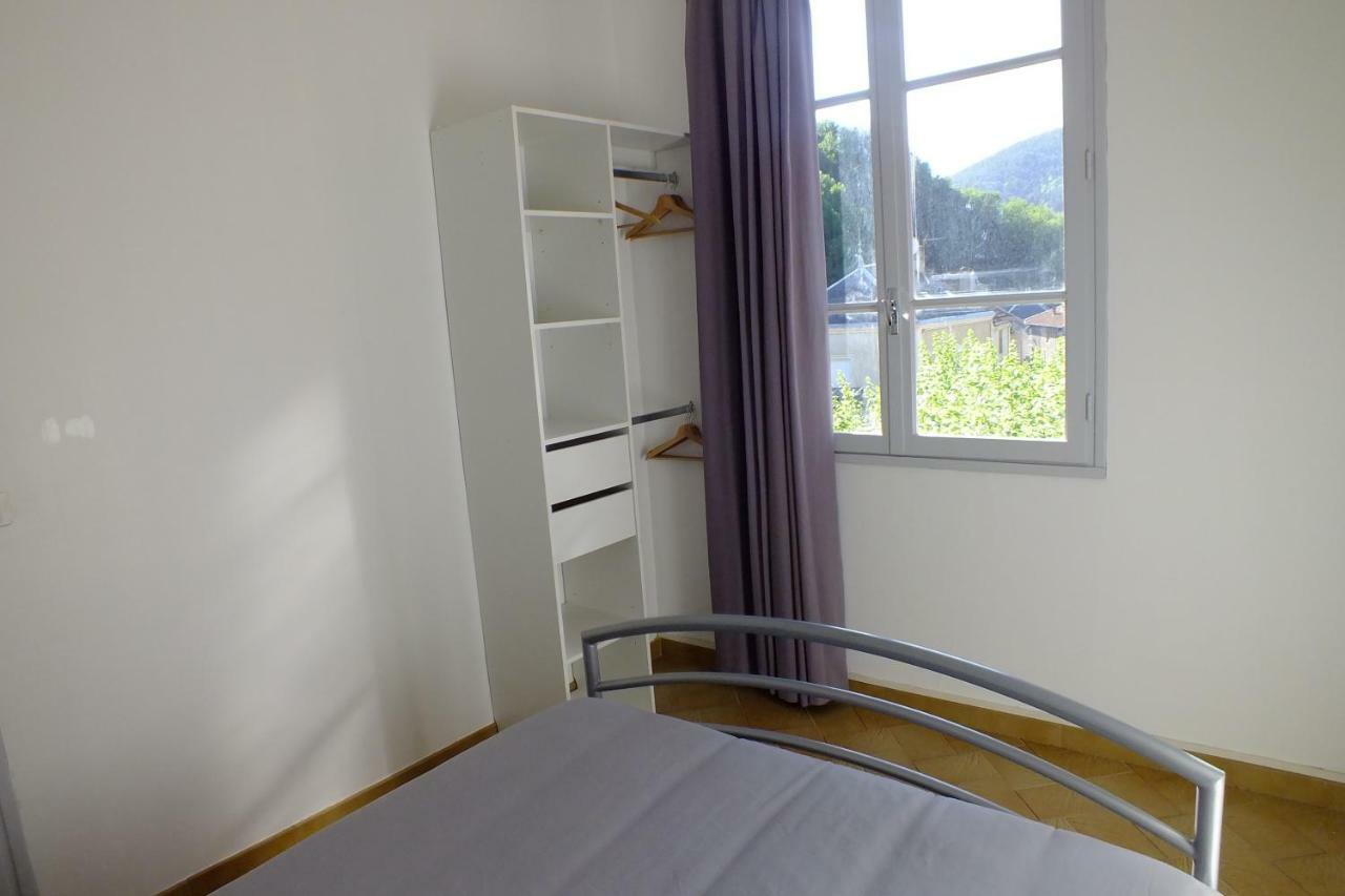 Appartements Coeur De Village Saint-Jean-du-Bruel Ngoại thất bức ảnh