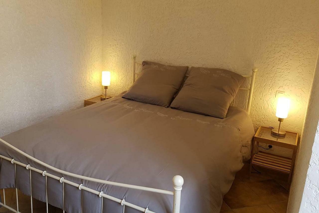 Appartements Coeur De Village Saint-Jean-du-Bruel Ngoại thất bức ảnh