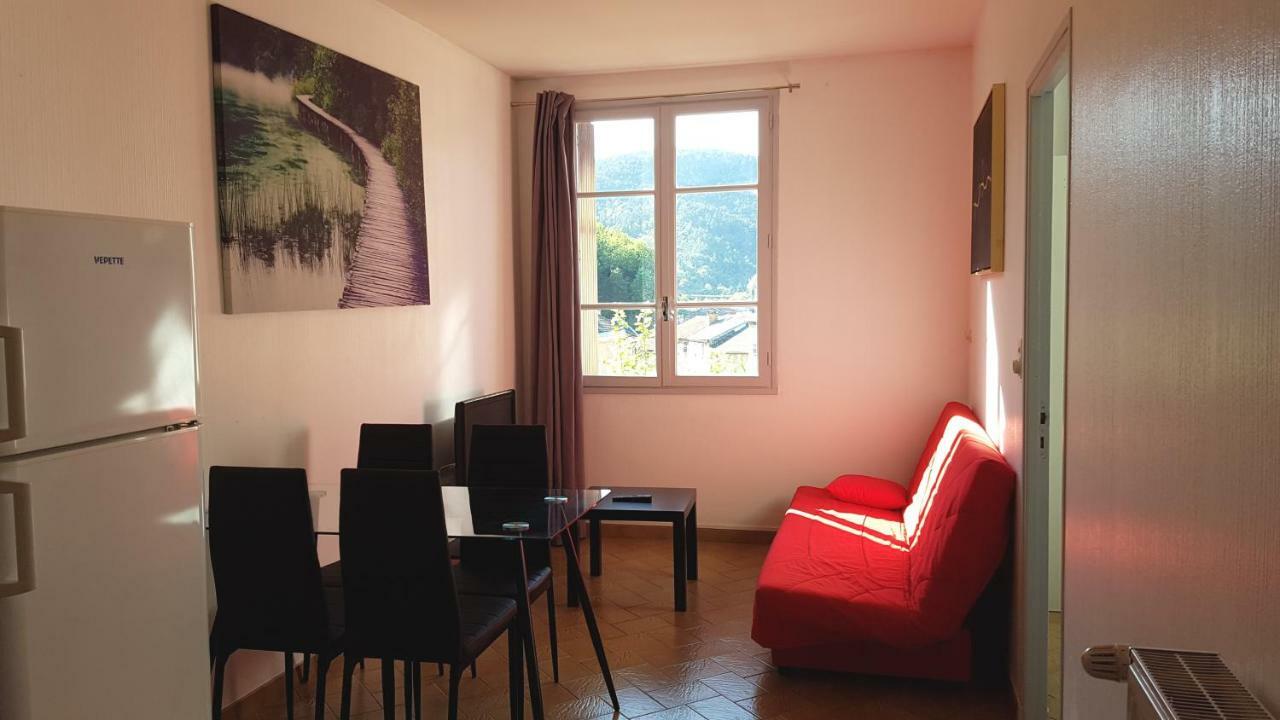 Appartements Coeur De Village Saint-Jean-du-Bruel Ngoại thất bức ảnh