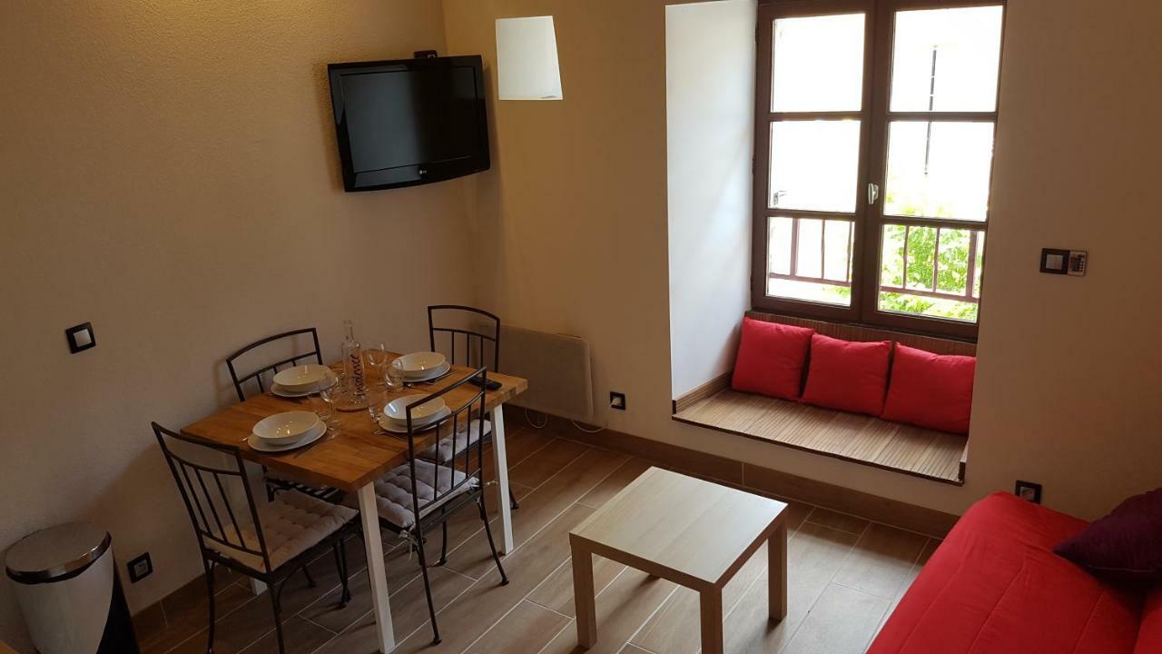 Appartements Coeur De Village Saint-Jean-du-Bruel Ngoại thất bức ảnh
